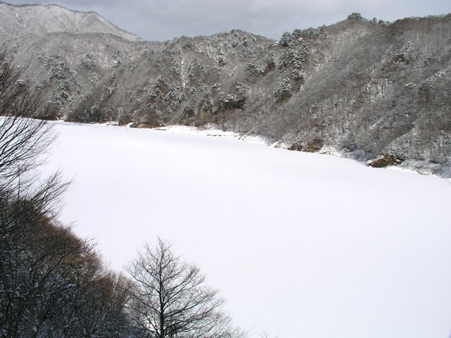 湯西川ダム