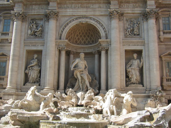 ローマ・トレビの泉