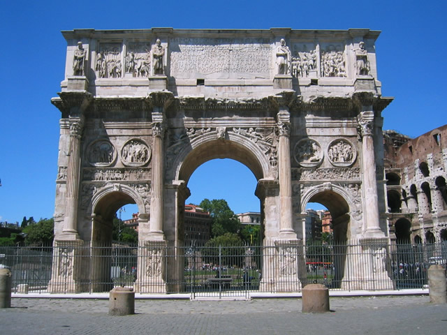 ローマ凱旋門 コンスタンティヌス帝