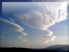 連なる高積雲のフリー写真