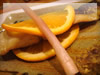 焼き魚のオレンジ挟みの無料写真素材